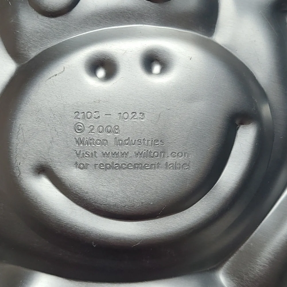Wilton Silver Monkey Cake Baking Pan